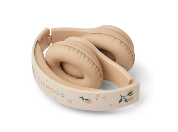 headphone cherry