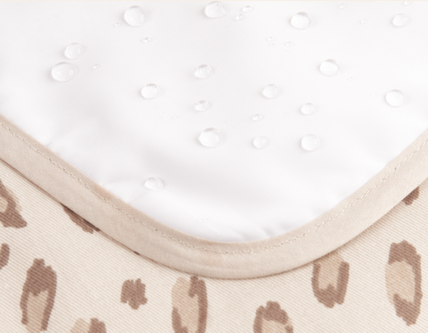 Waterproof changing pad Hyde Park - Leonie Latte